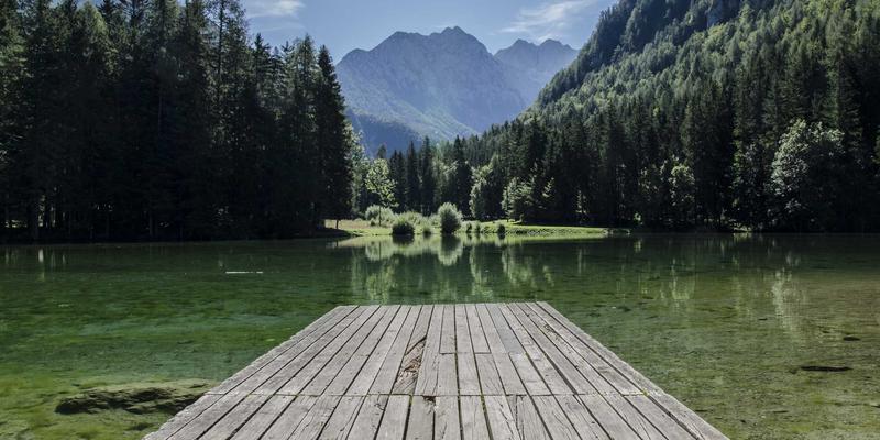 绿色革命进行时：工程机械租赁市场如何借力电动化浪潮，抢占起重机、装载机租赁新蓝海